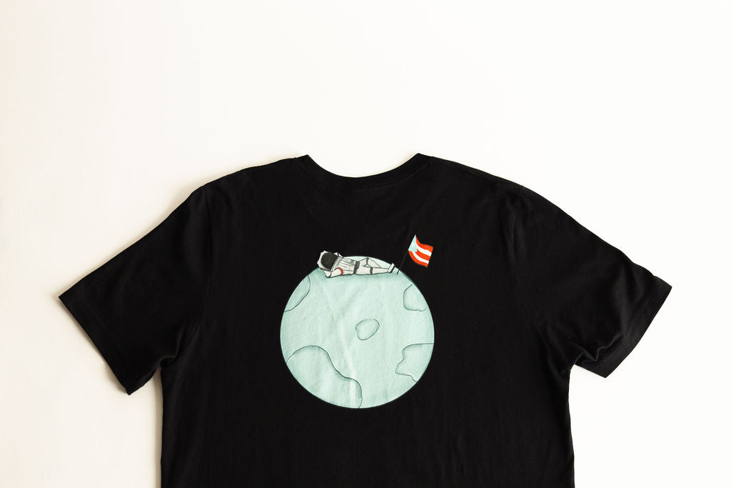 PR EN LA LUNA (CURVED SHIRT)